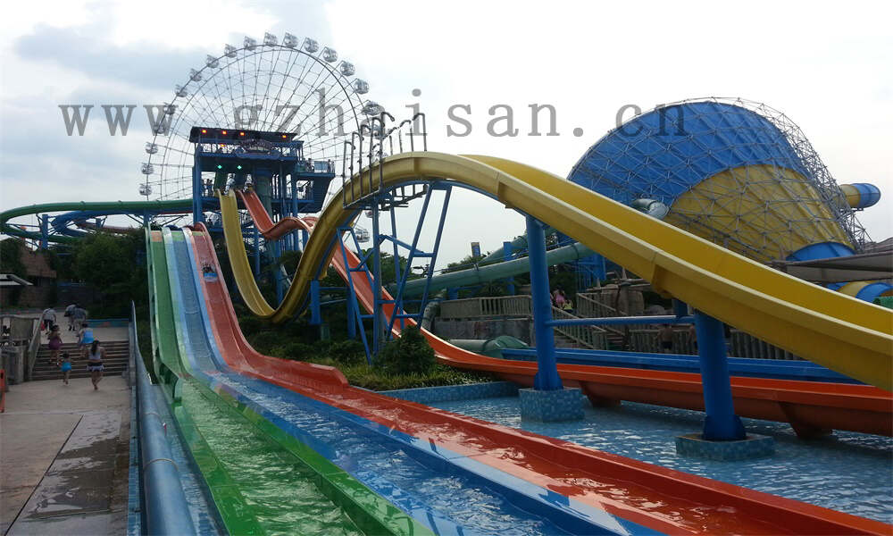 水上乐园设计的观景台和观光车如何提供全景？