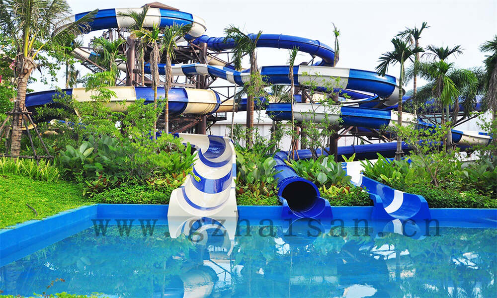 水上乐园管理中如何提升园区的服务和运营效率？