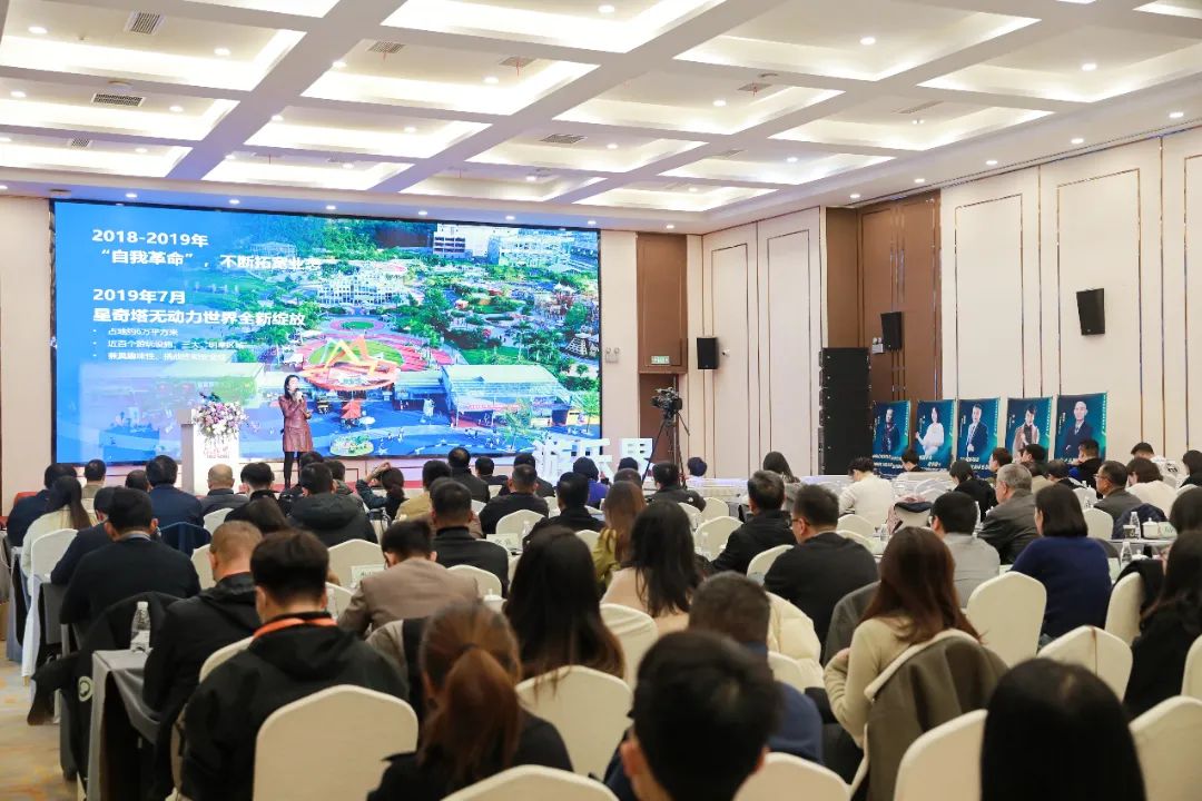 金冠荣耀，见证卓越！jinnianhui今年会游乐斩获两项重量级大奖